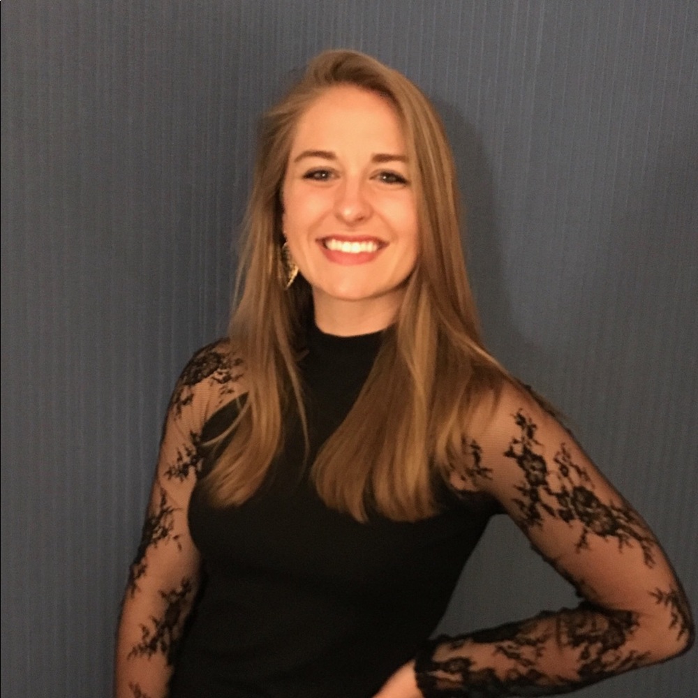 Meet your Posher, Kelly